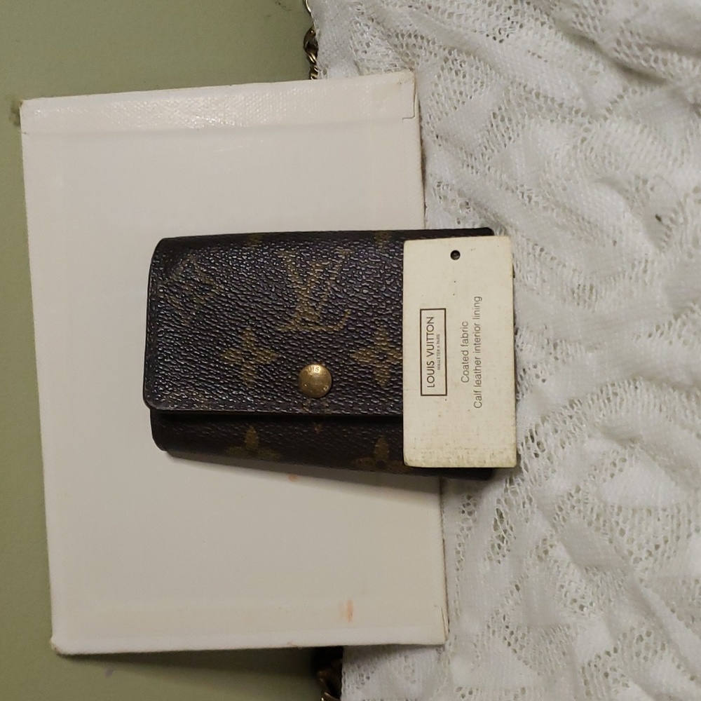 LOUIS VUITTON 6 RING CARD & 🔑 🗝 Key Holder